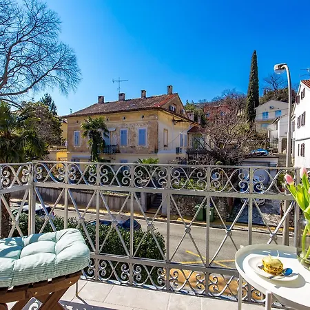 Guest house Katarina 4*